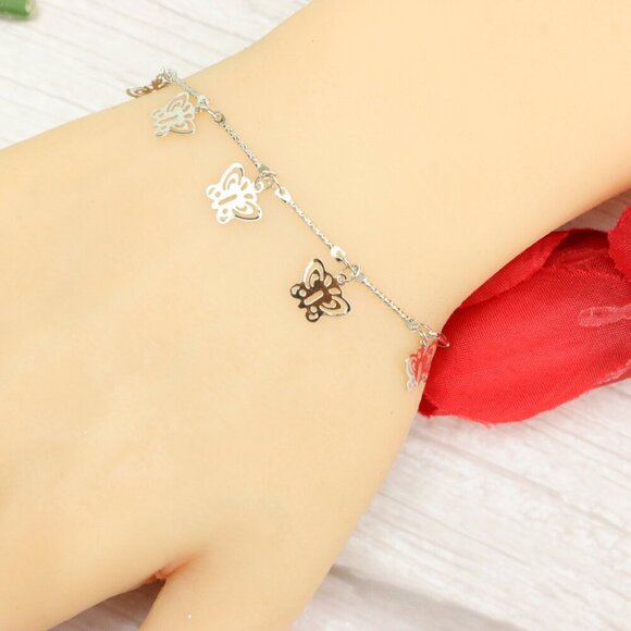 "Trendy Handmade Bracelet – A Thoughtful Gift for Girls & Women | UNVRC1047 - Picture 8 of 10